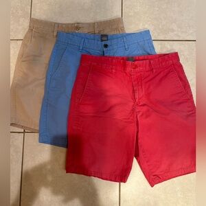 3 pairs of 9” gap classic khaki shorts